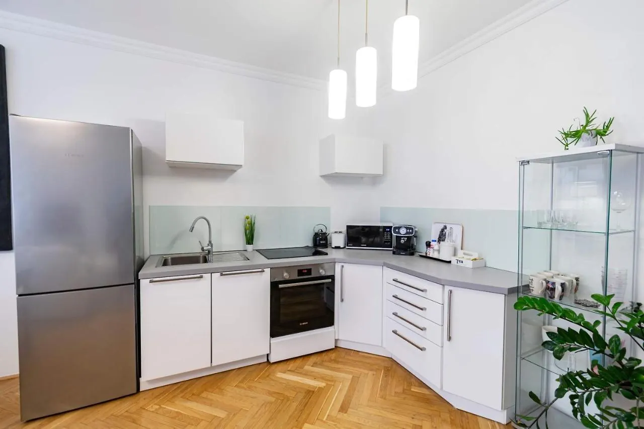 Budacastle Panoramic Luxurious Family Apt, Free Parking Included Budapest