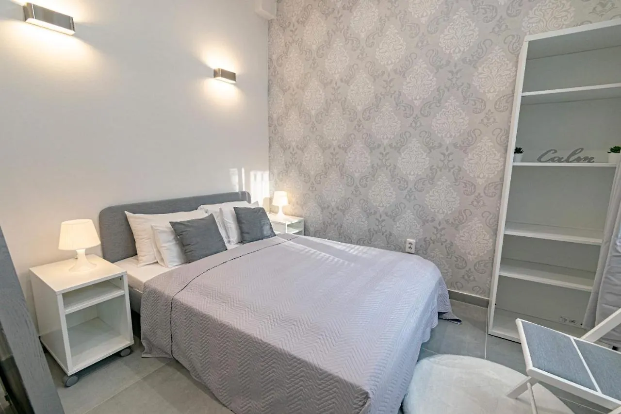 Budacastle Panoramic Luxurious Family Apt, Free Parking Included Budapest 0*,  Hungary