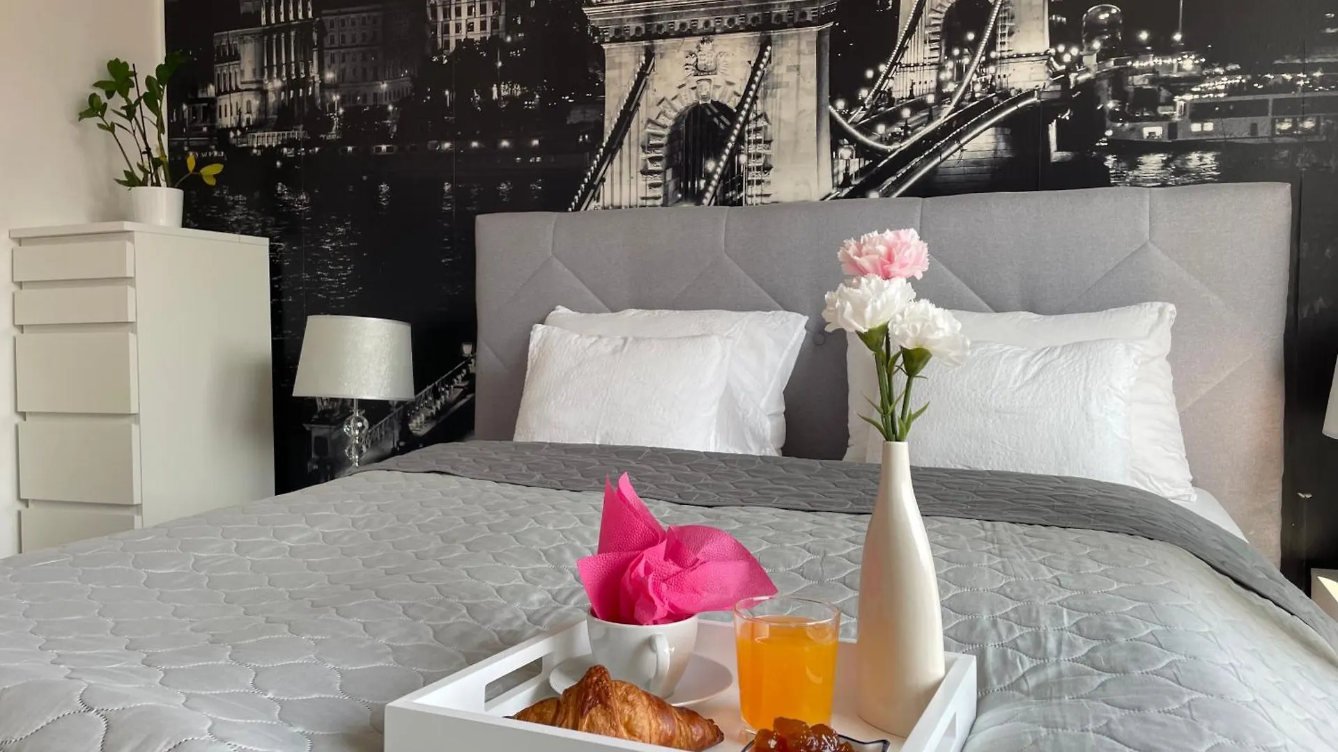 Budacastle Panoramic Luxurious Family Apt, Free Parking Included Budapest Apartment